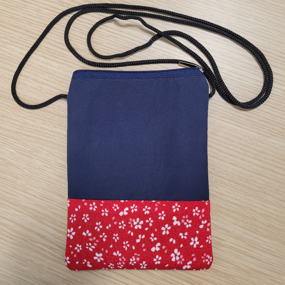 Crossbody bag  - Japanese accent